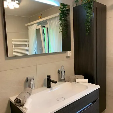 Luxury, New - Amazing Views Eiger Jungfrau Moench グリンデルヴァルト