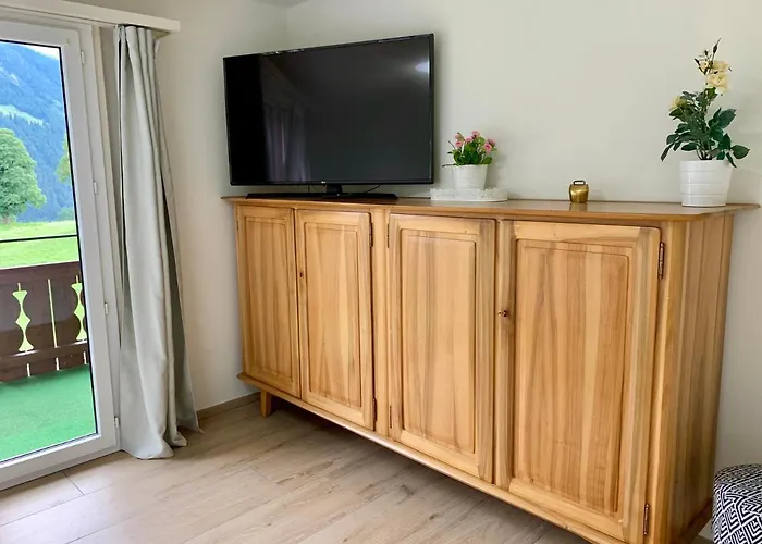 Апартаменты Luxury, New - Amazing Views Eiger Jungfrau Moench