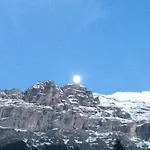 Luxury, New - Amazing Views Eiger Jungfrau Moench